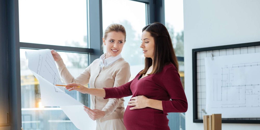 The richest country in the world lags behind everyone in paid maternity and medical leave / iStock