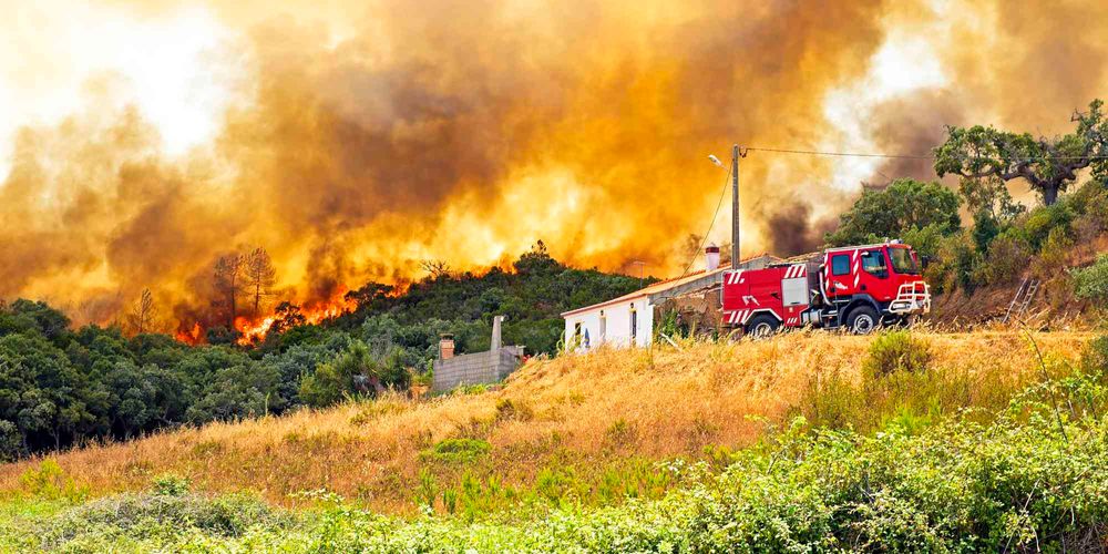Wildfires affect far more than local residents / iStock